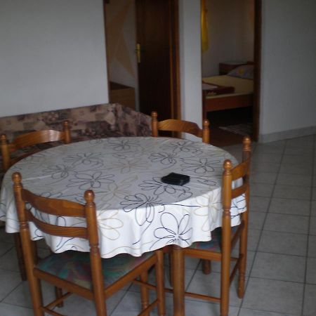 Apartments Pogacic Вир Экстерьер фото