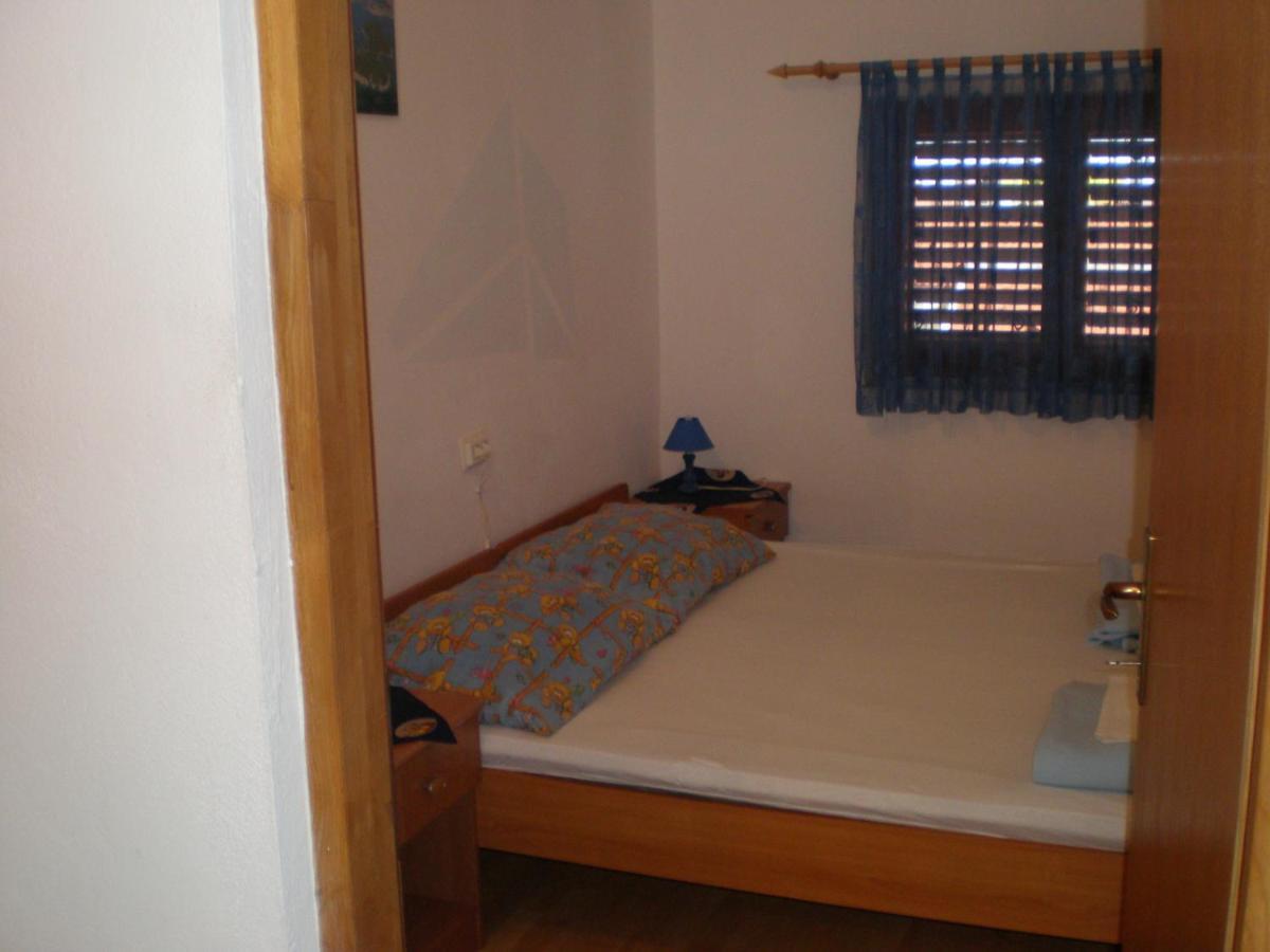 Apartments Pogacic Вир Экстерьер фото
